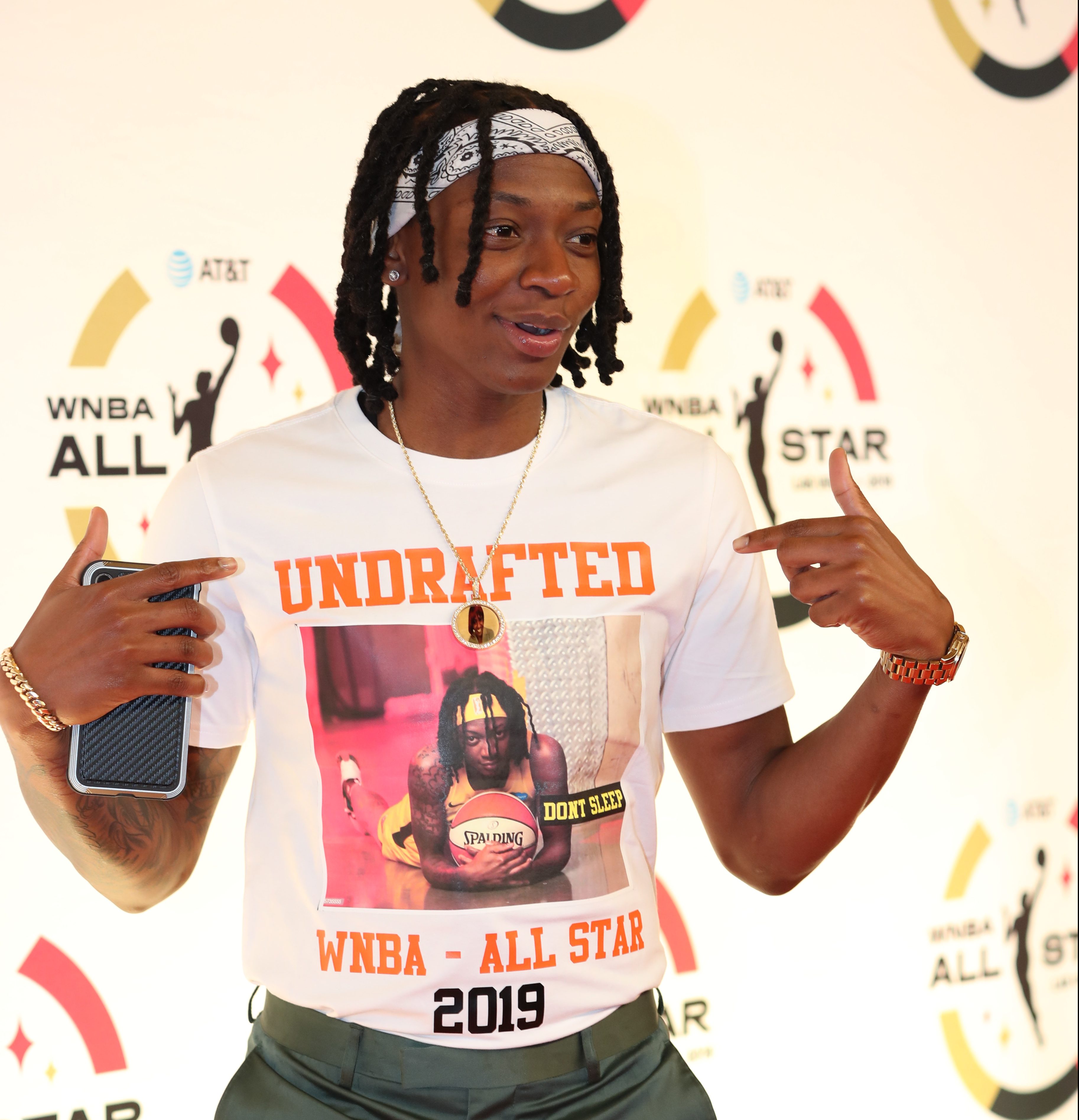 Erica Wheeler Inspires Hundreds of Kids At Coaches 4 Character Event